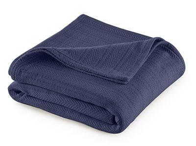 Perfect Lightweight Blankets for Summer